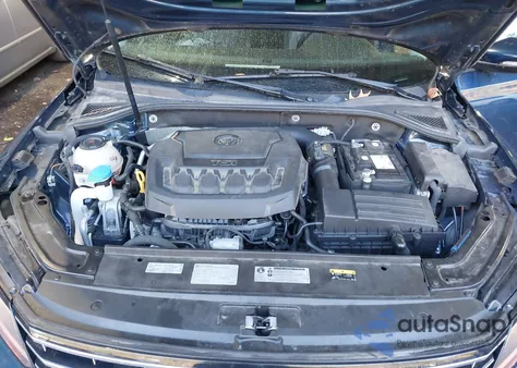 2019 Volkswagen Passat 2.0T Wolfsburg Edition from USA, damaged, VIN 1VWLA7A3XKC006463